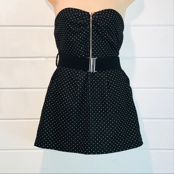 Forever 21 Tops - {forever21} Strapless black and white top